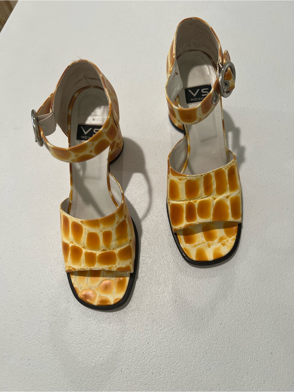 VS made in Italy Vintage 70s disco style crocodile leather Strap Heels Sz 8 - Picture 9 of 10